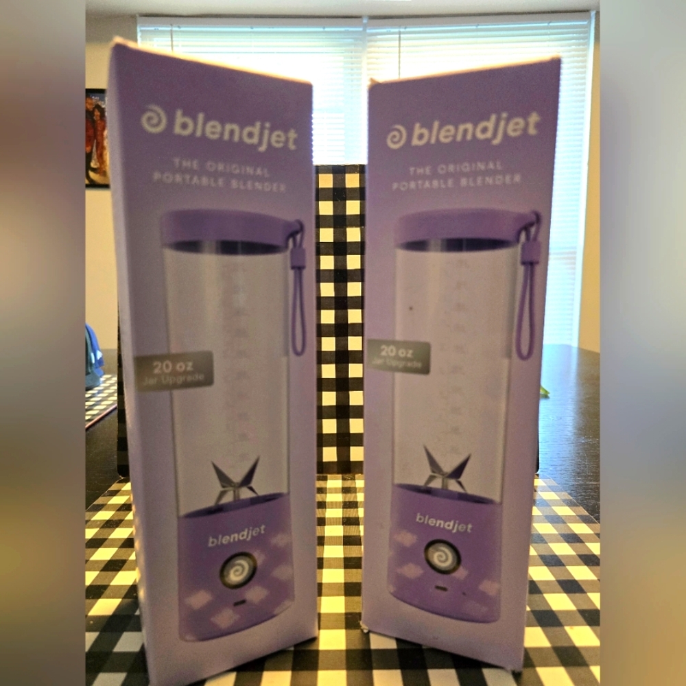 BlendJet Purple Portable Blender (BRAND NEW WITHOUT TAGS )
